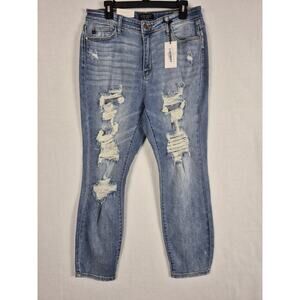 Judy Blue Women’s 13/31 Distressed Boyfriend Jeans Medium Wash Stretch Denim